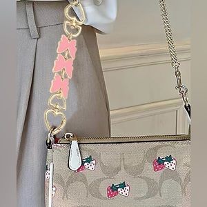 Cute Pink Butterfly Bag Chain, 4.7 Inches 
Purse Strap Extender Purse Chain